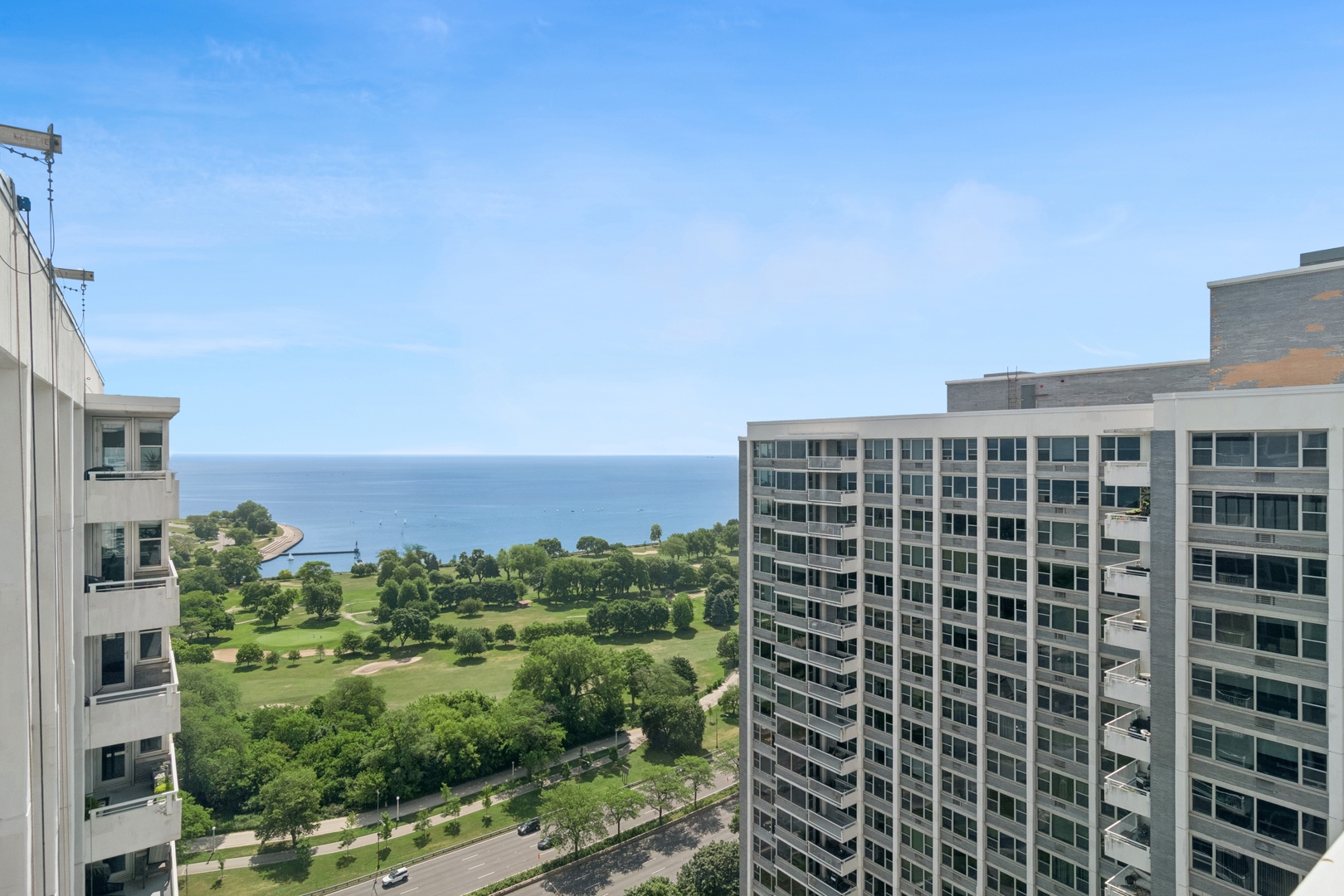 property viewer photo 1