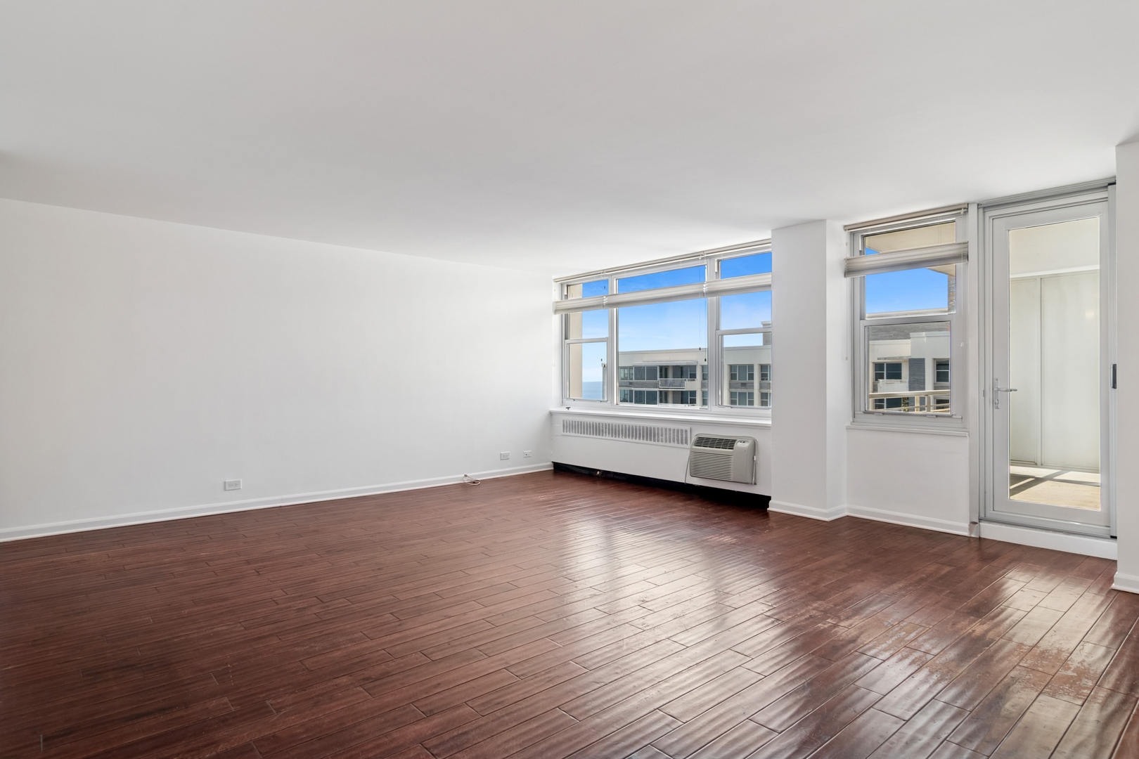 property viewer photo 10