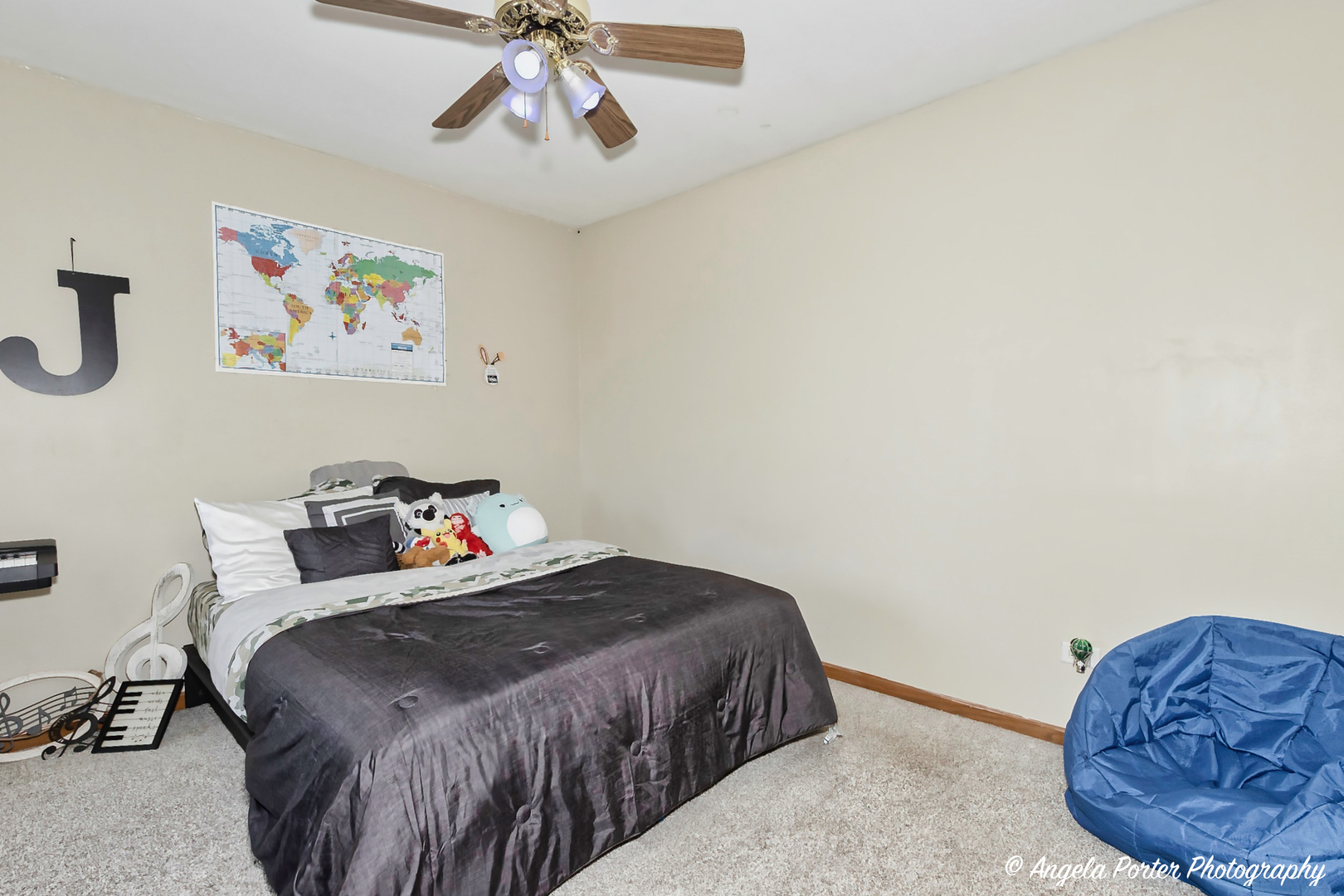 property viewer photo 16