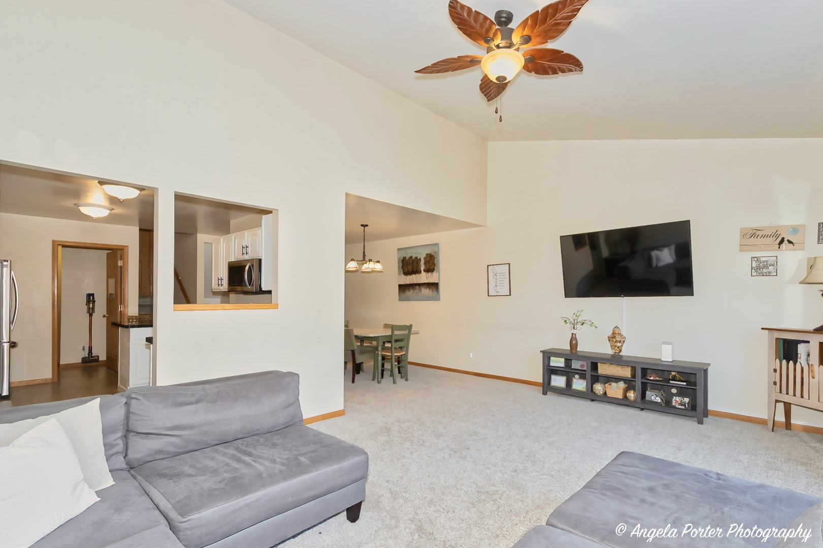 property viewer photo 3