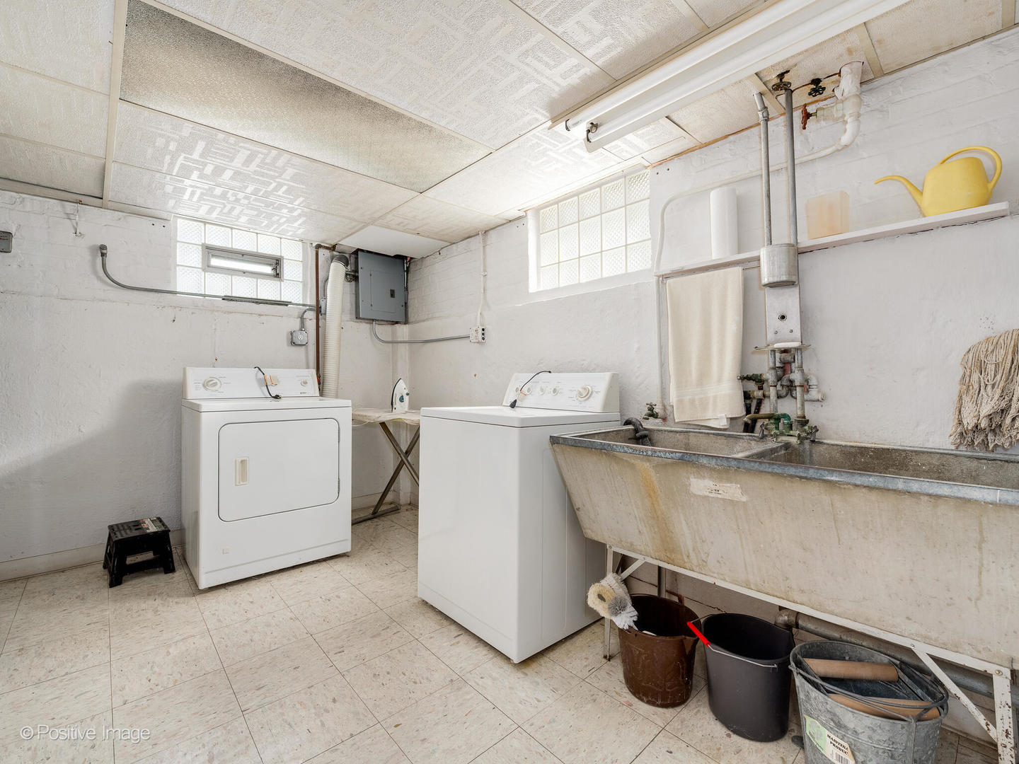 property viewer photo 15