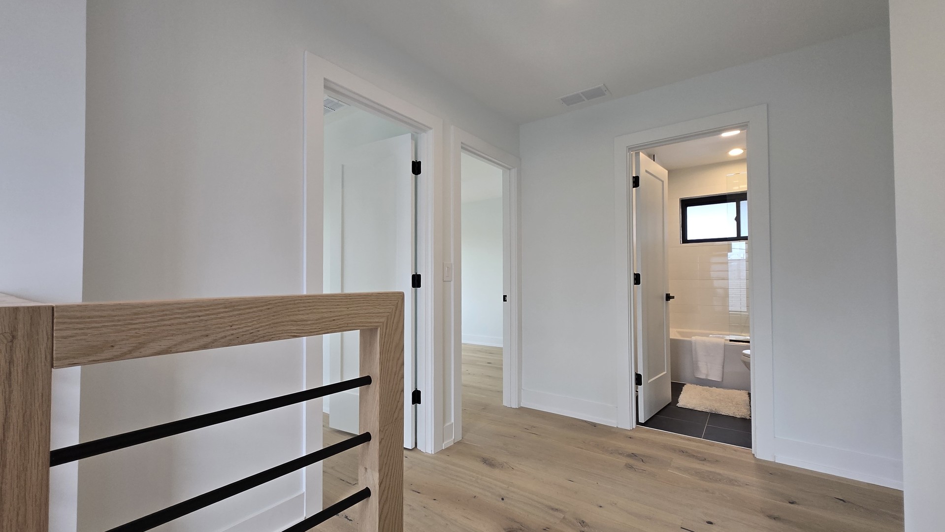 property viewer photo 13