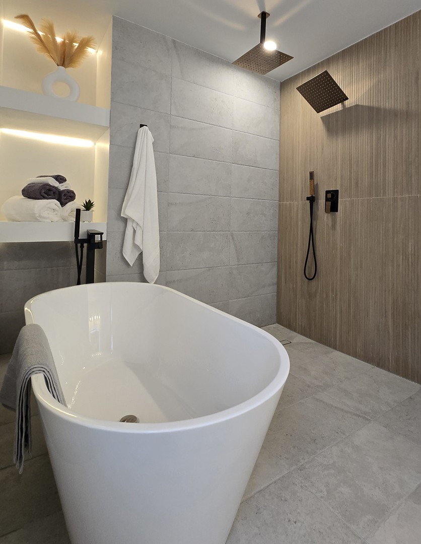 property viewer photo 25