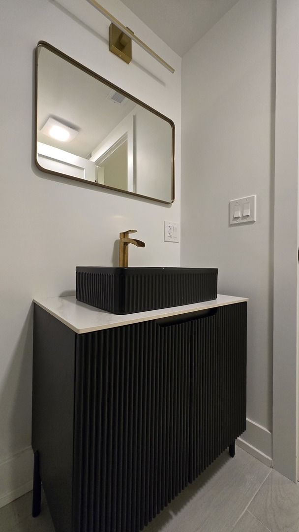 property viewer photo 36