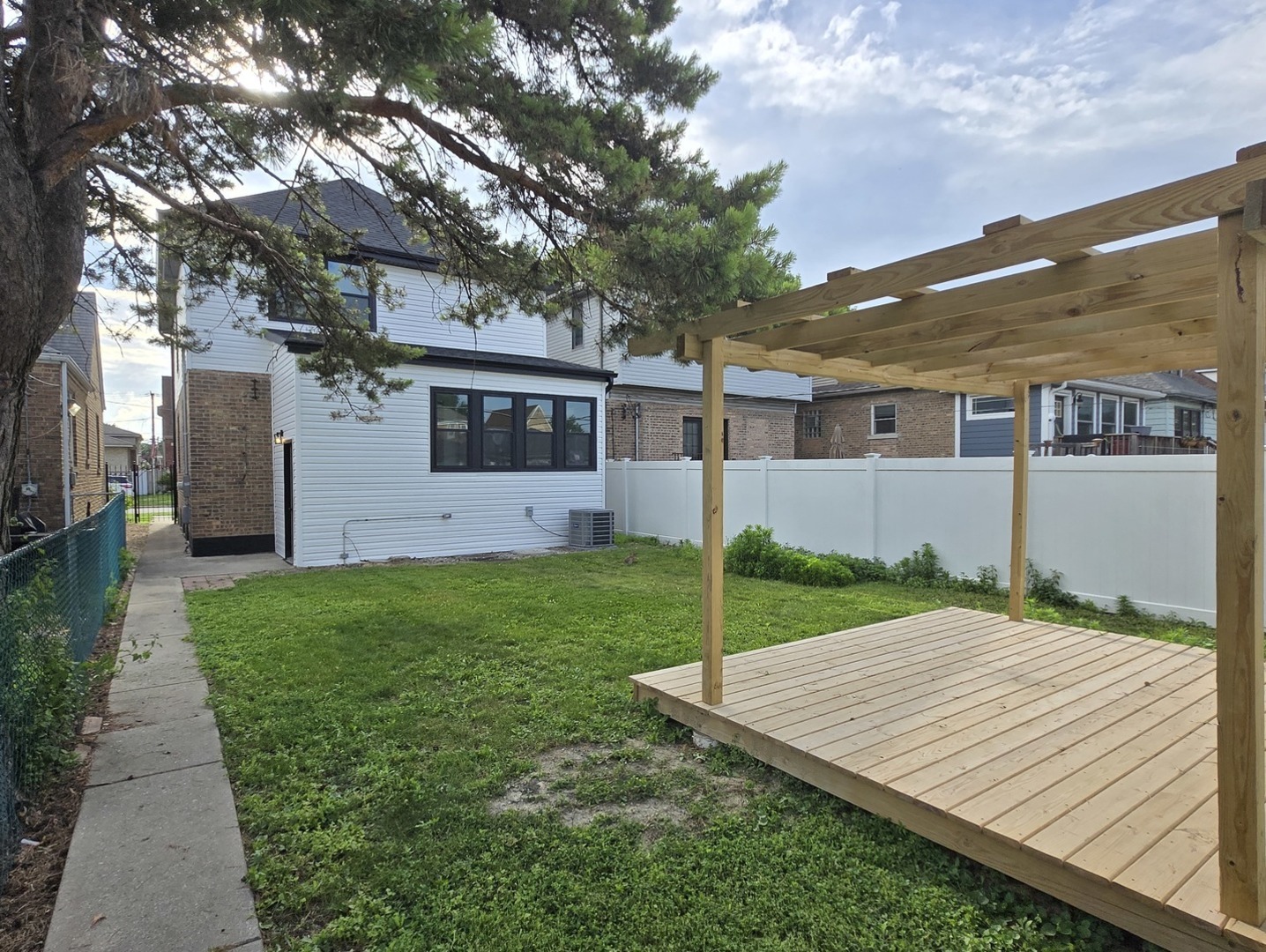 property viewer photo 39