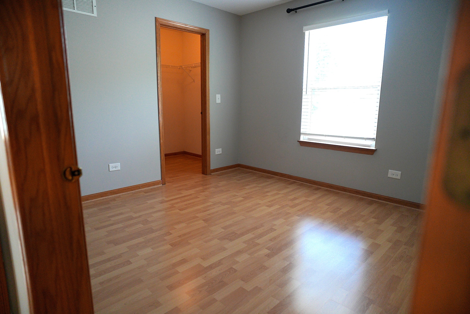 property viewer photo 16