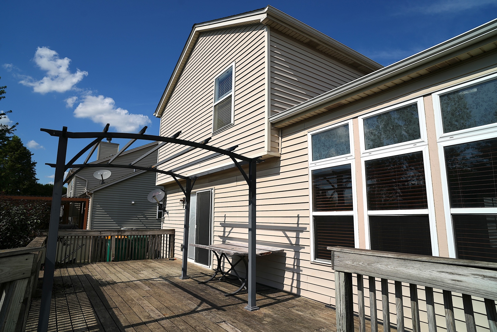 property viewer photo 26
