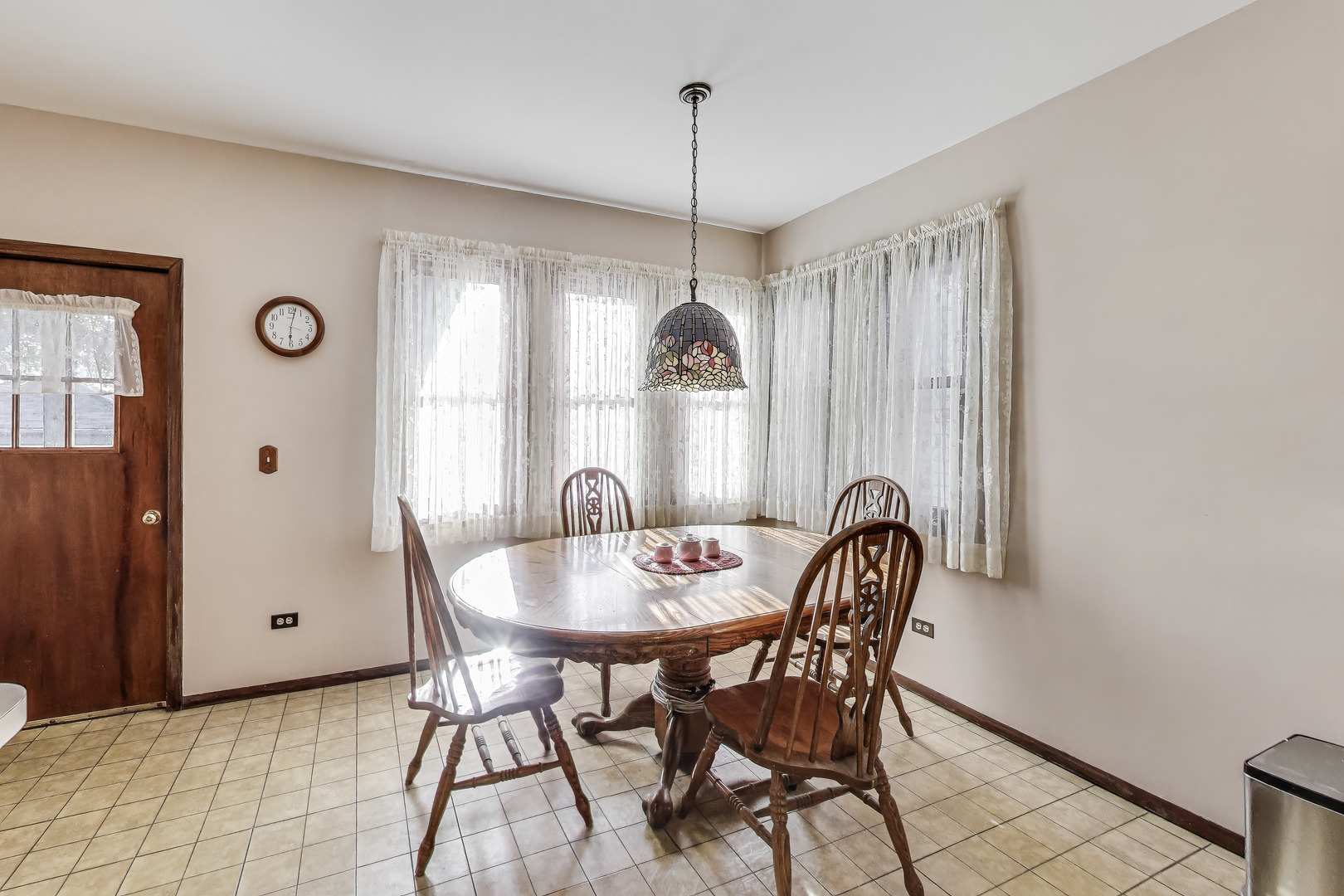property viewer photo 16