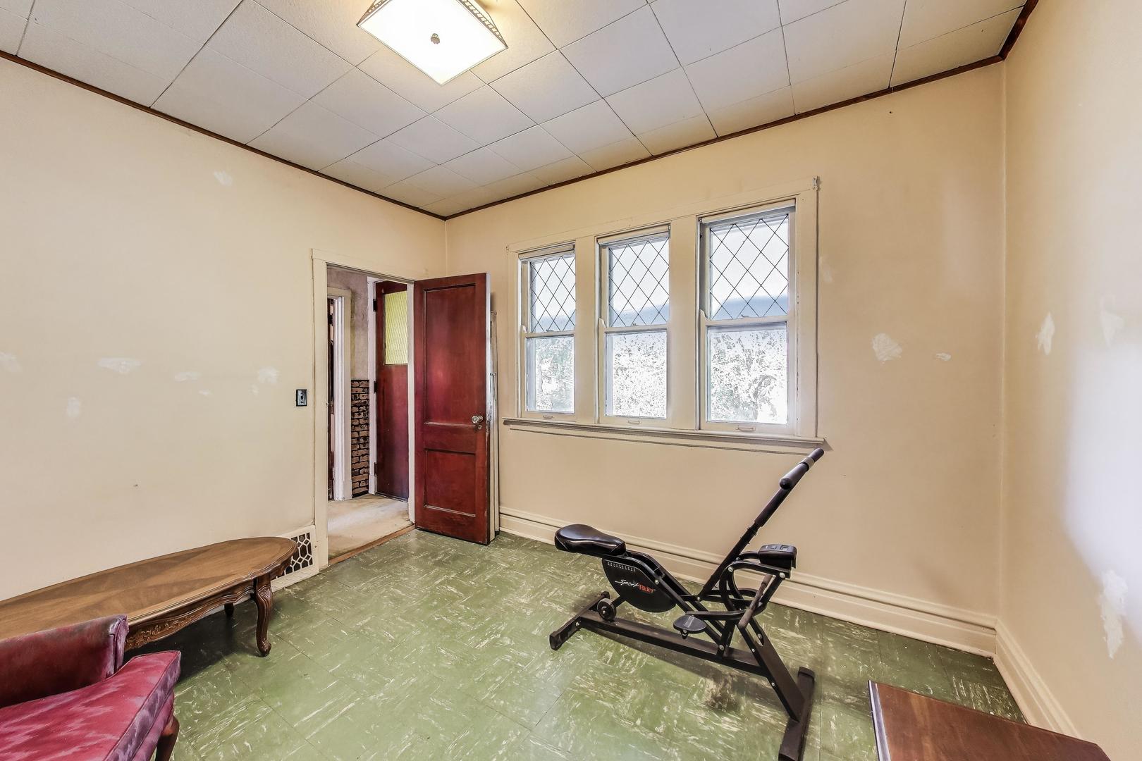 property viewer photo 23