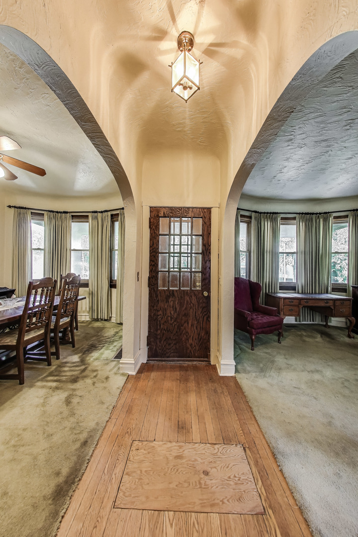 property viewer photo 5