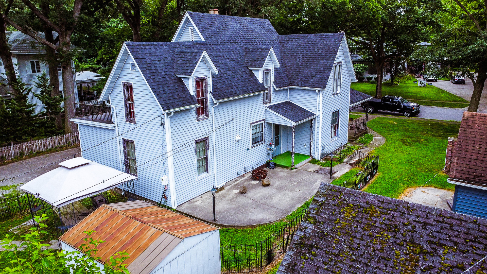 main property photo 3