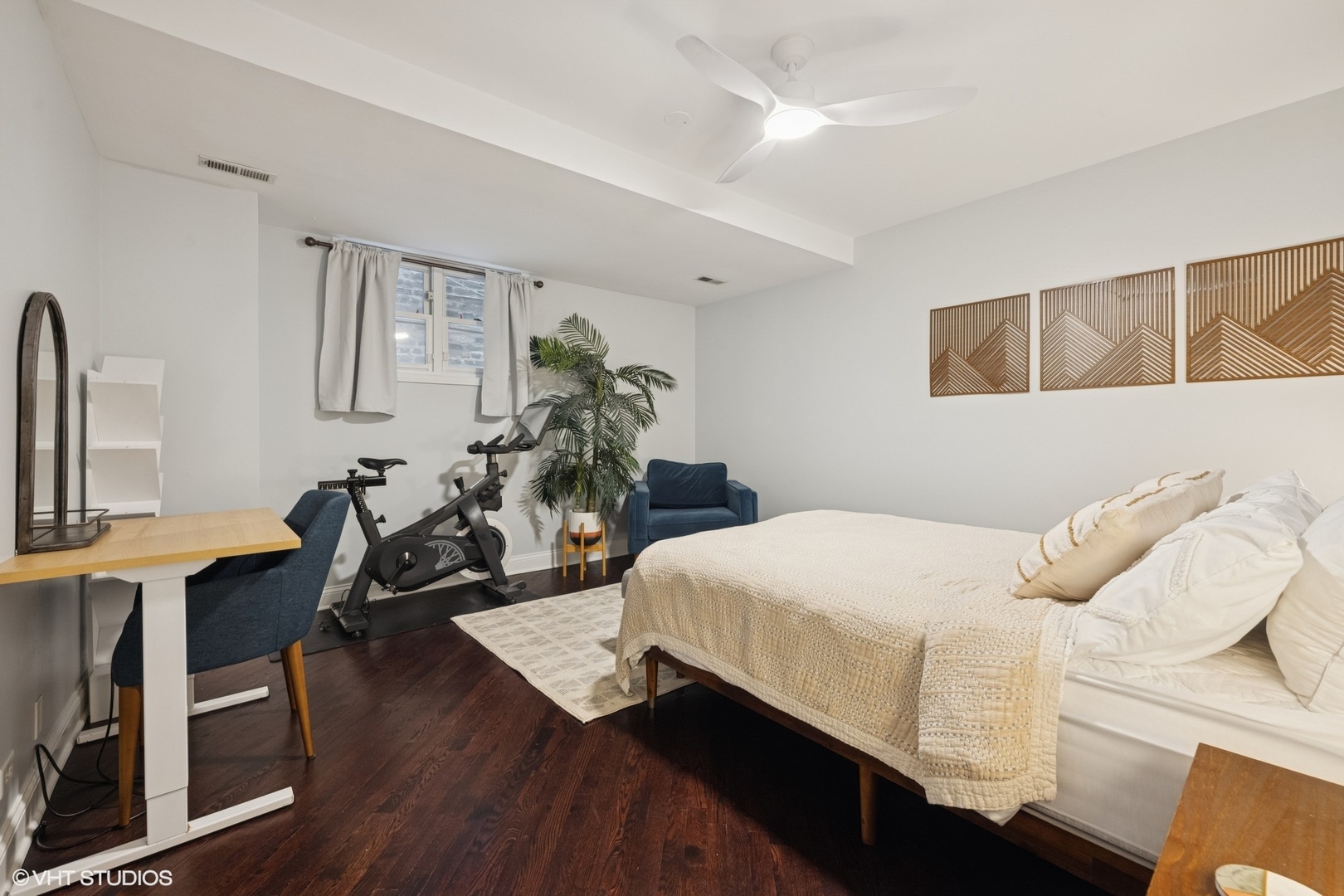 property viewer photo 27