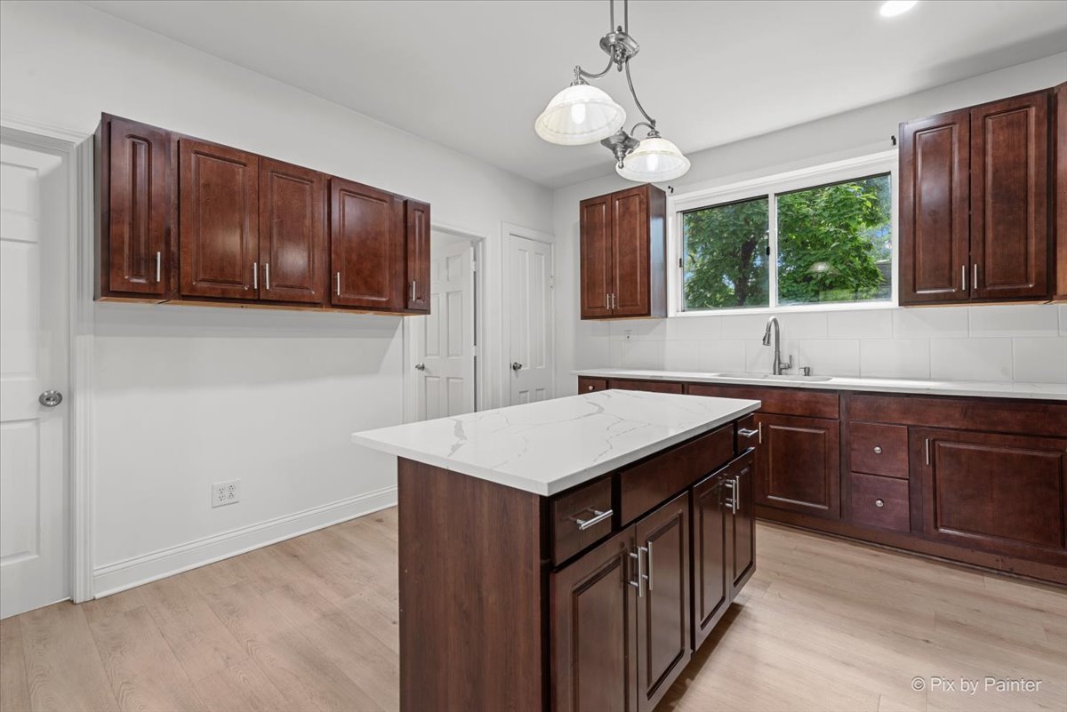 property viewer photo 19