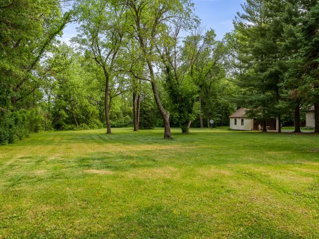 main property photo 75