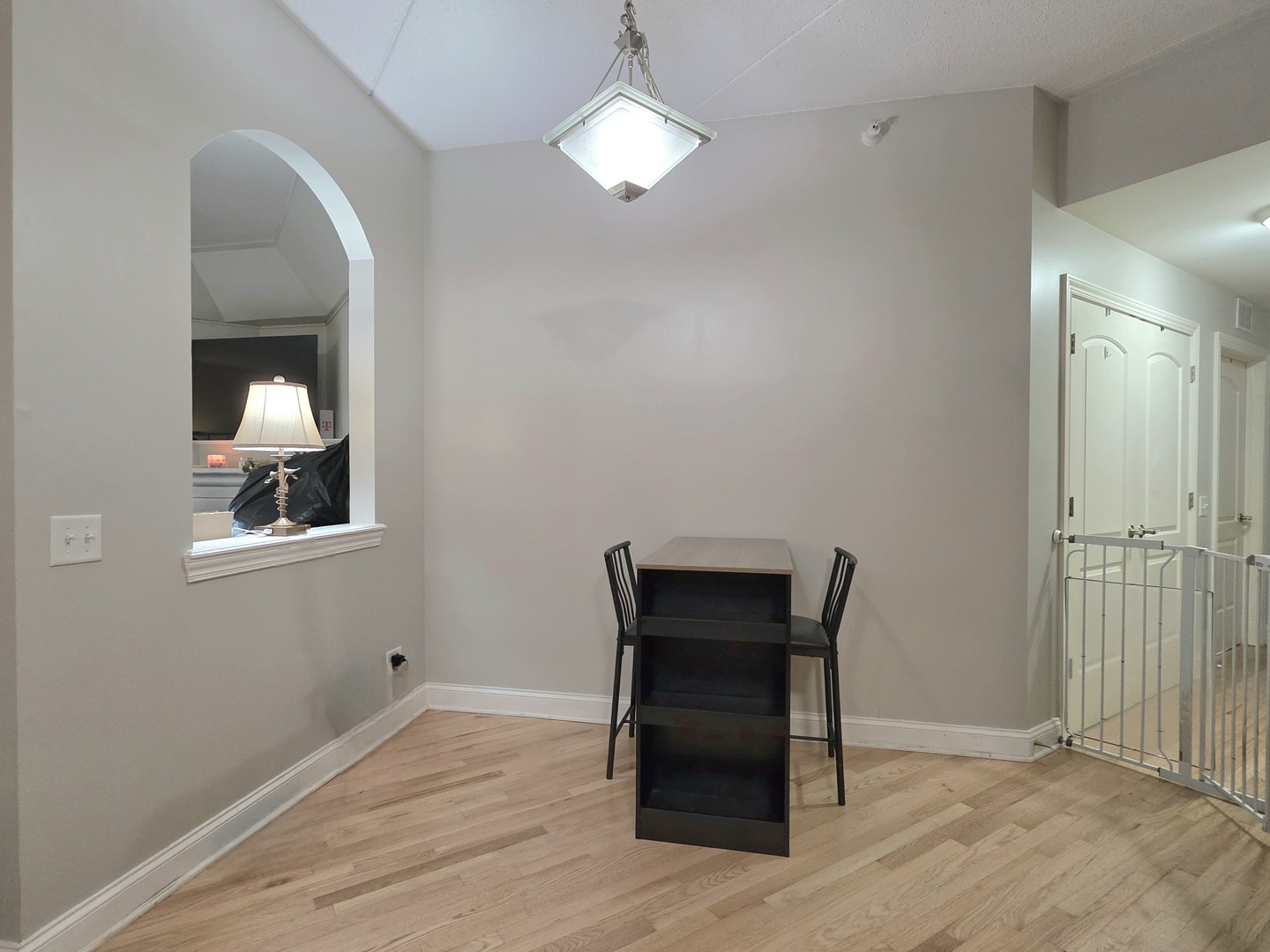 property viewer photo 11
