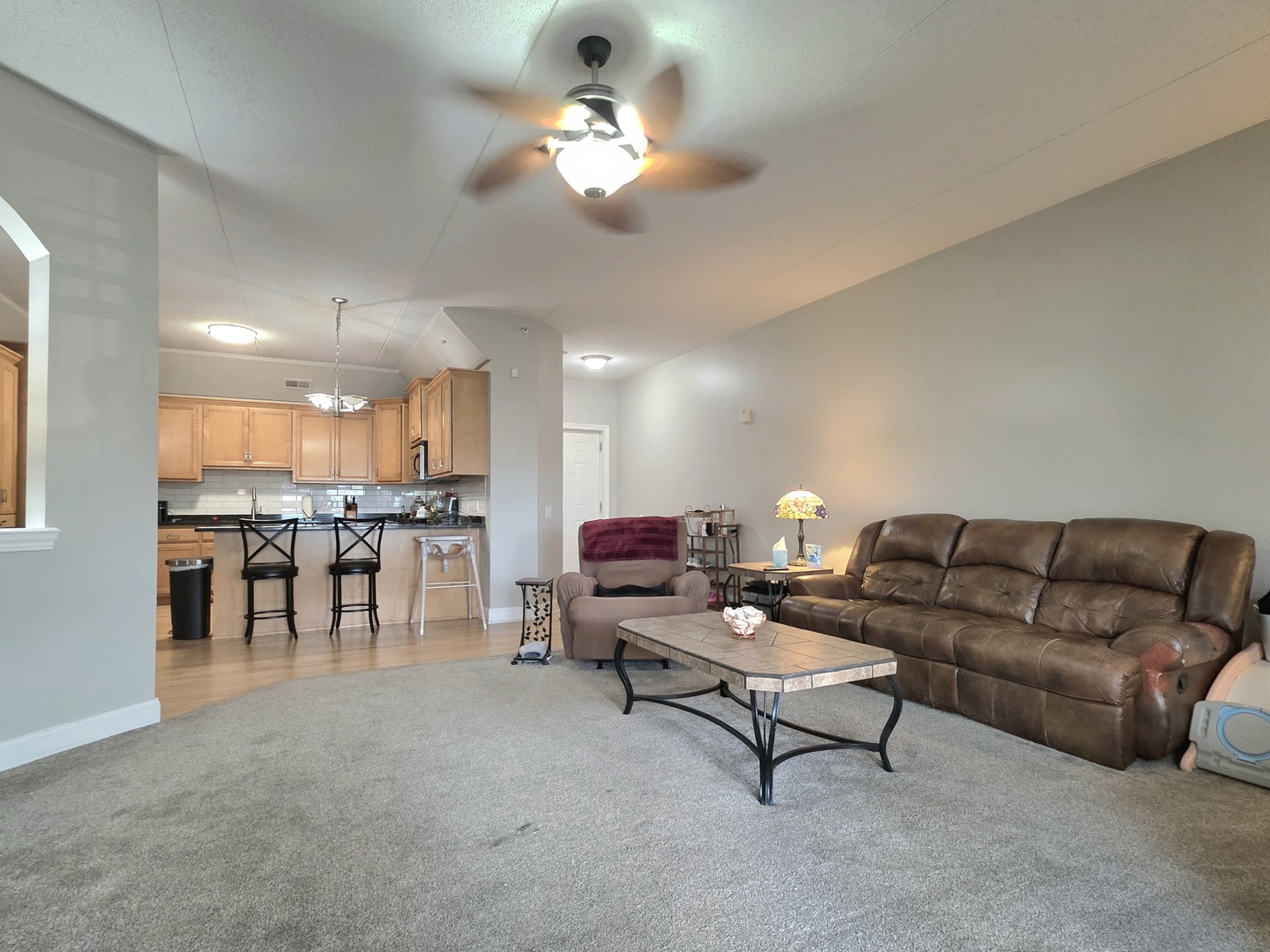 property viewer photo 9