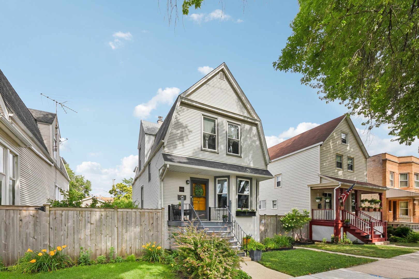property viewer photo 2