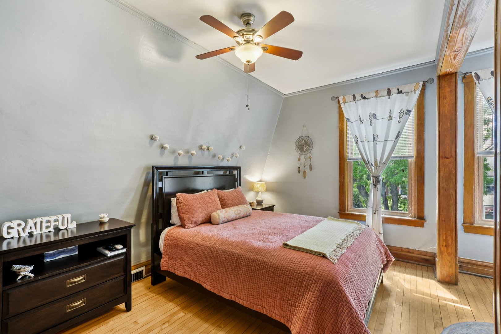 property viewer photo 20