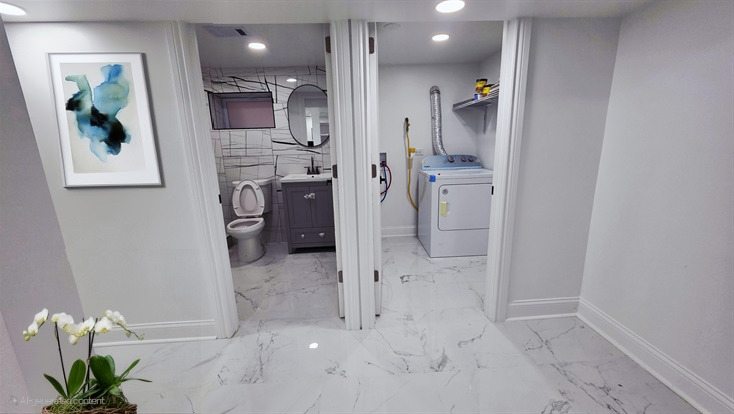 property viewer photo 16