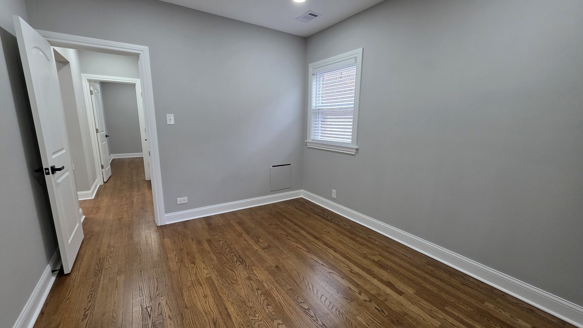 property viewer photo 50