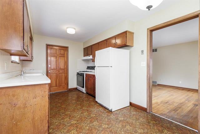 property viewer photo 26