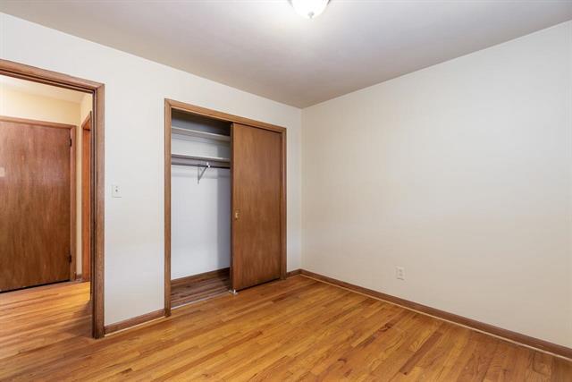 property viewer photo 8