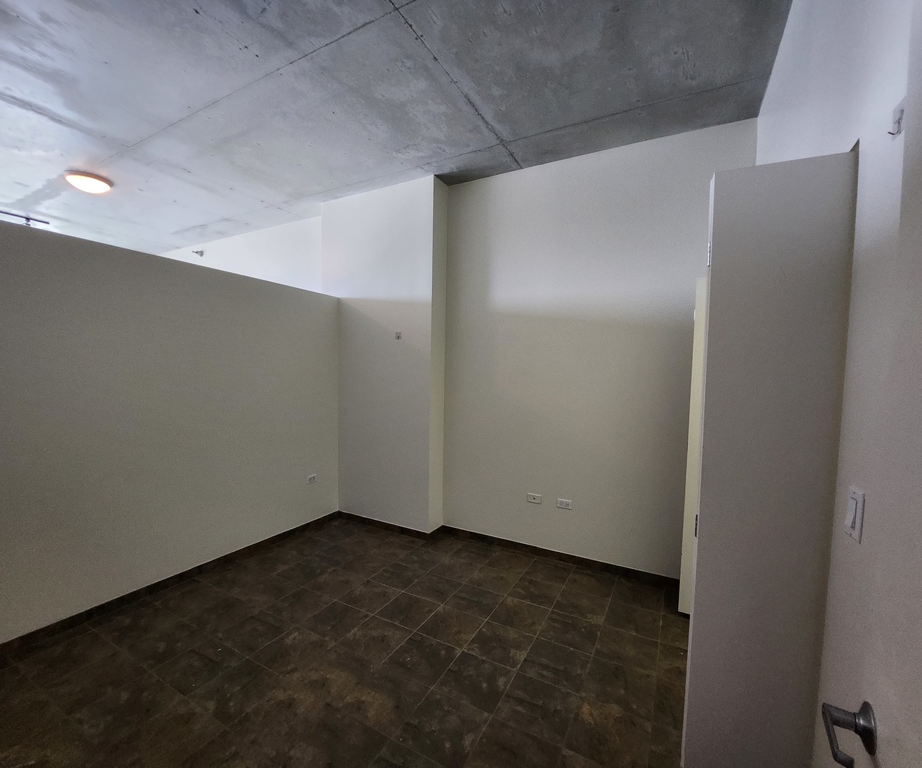 property viewer photo 5