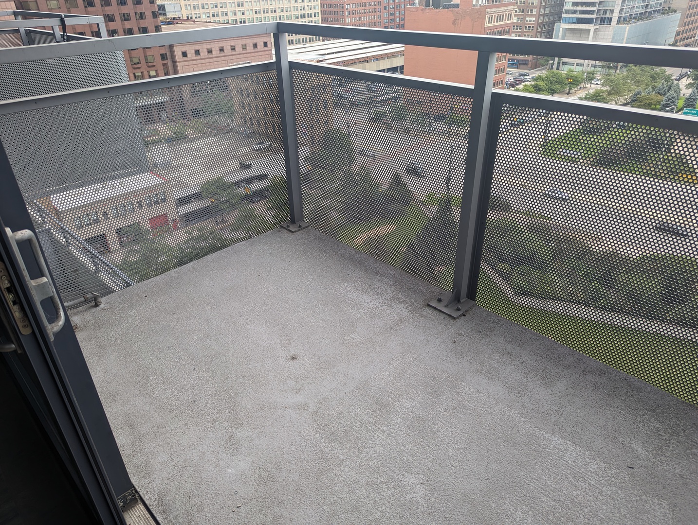 property viewer photo 8