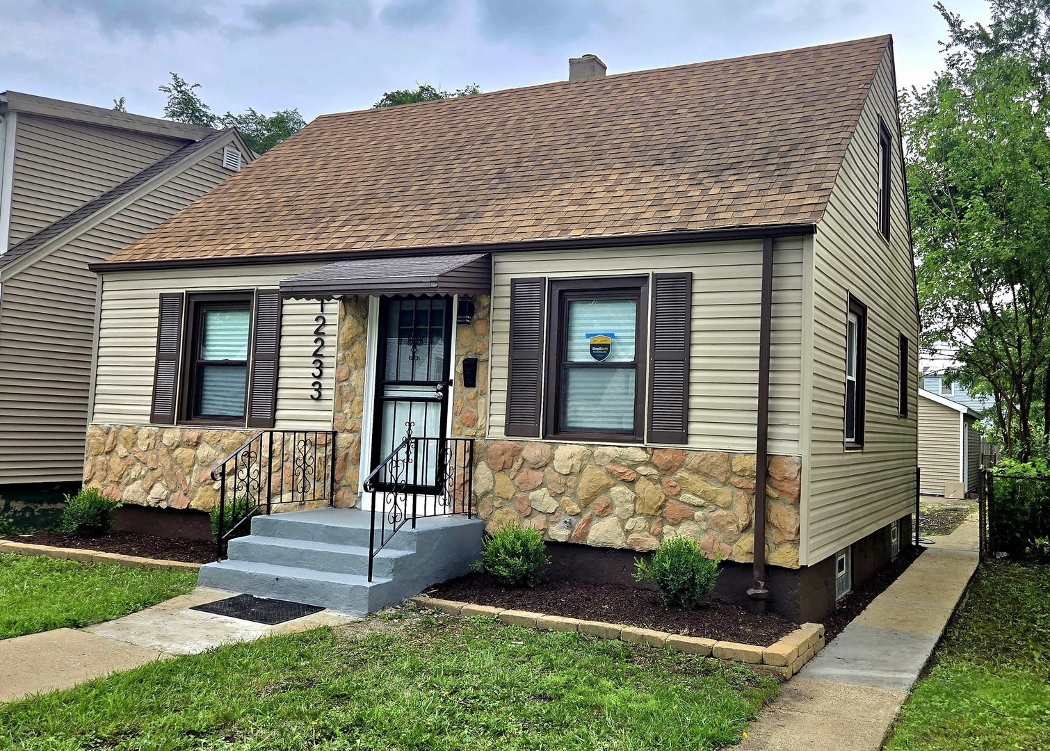 property viewer photo 1