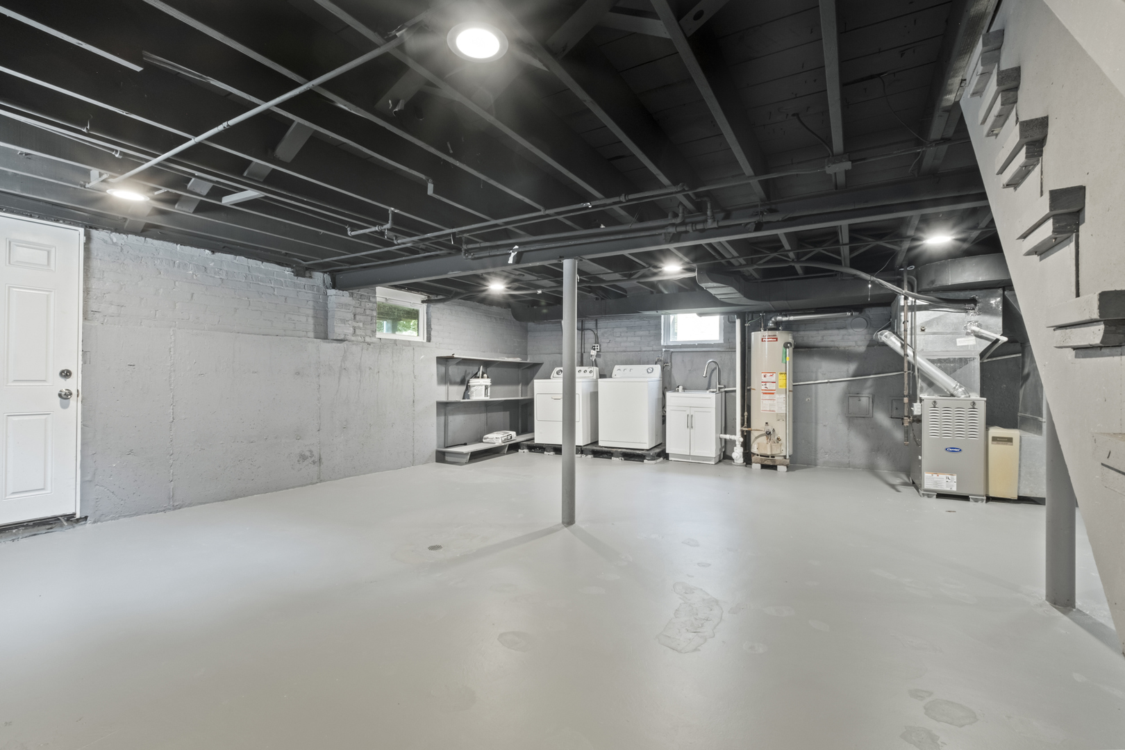 property viewer photo 24