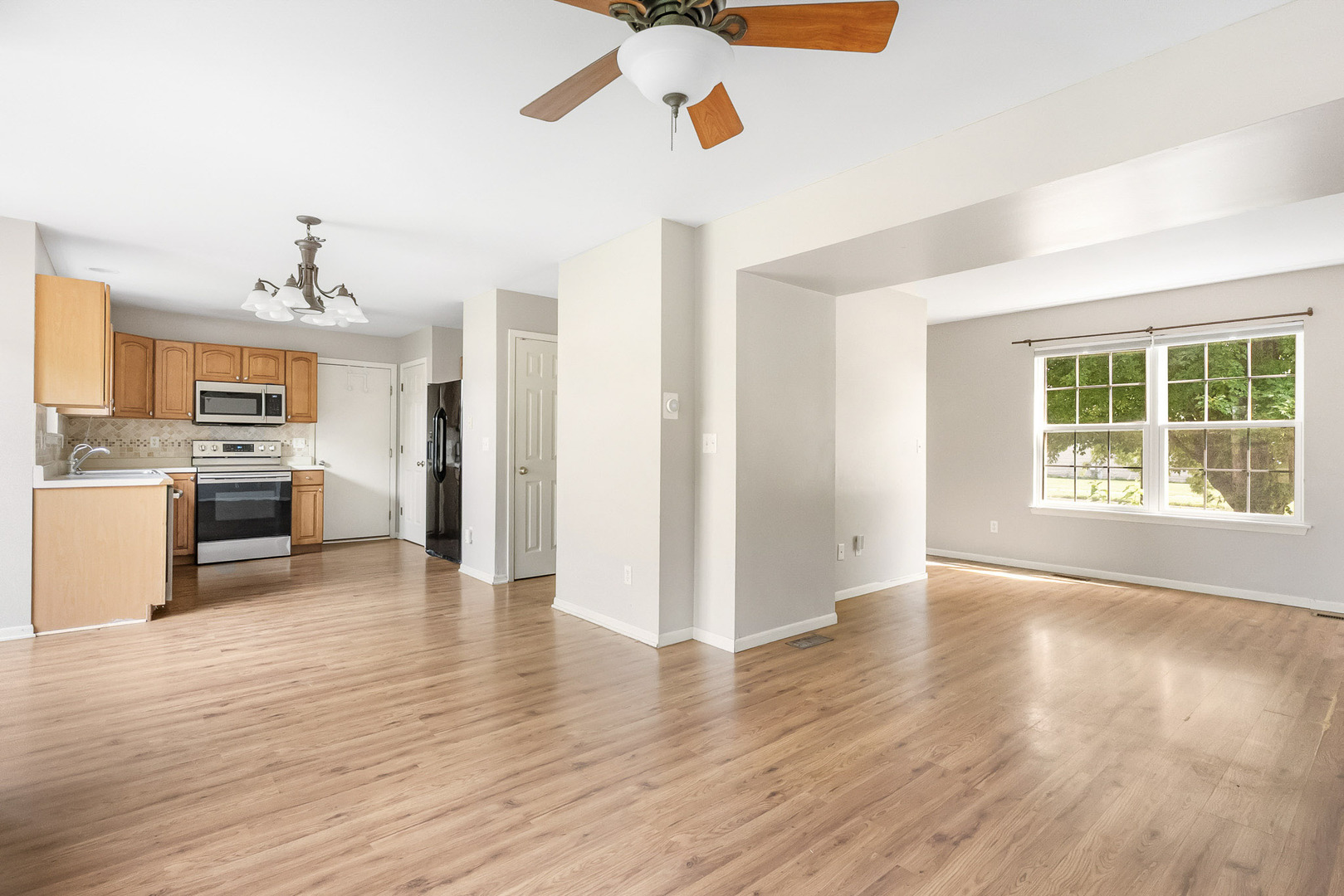 property viewer photo 10