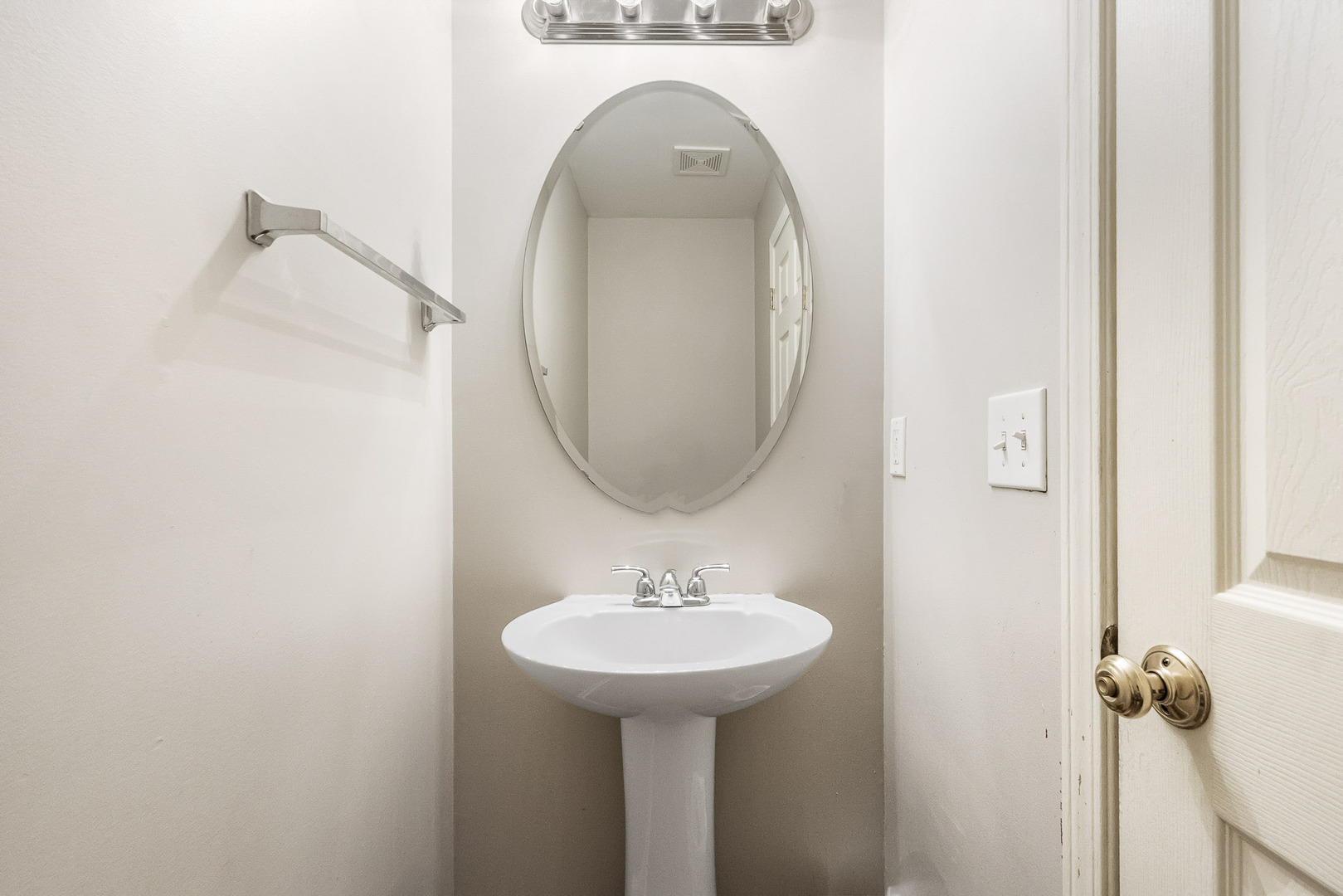 property viewer photo 13