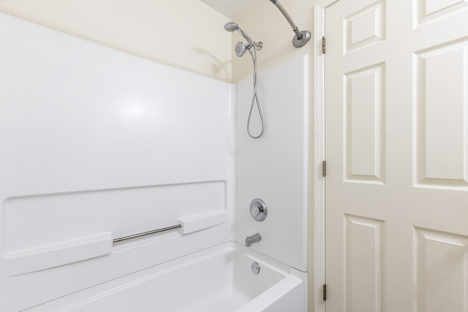 property viewer photo 19