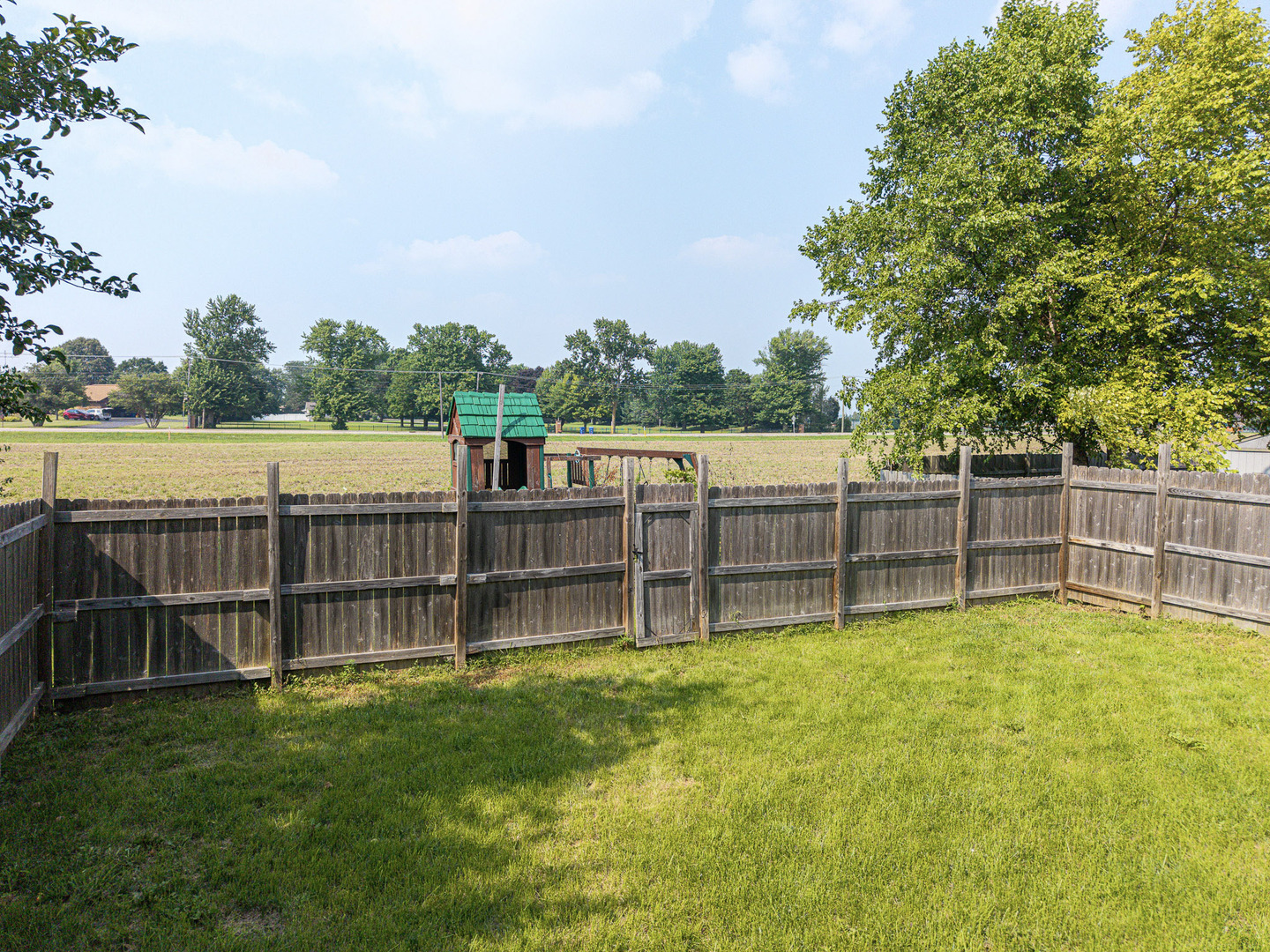 property viewer photo 30