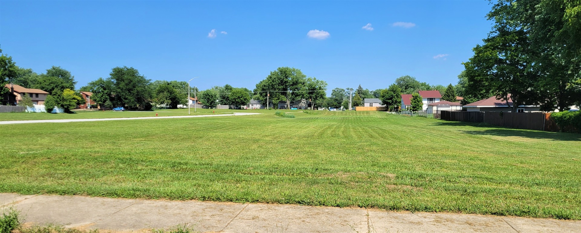 main property photo 6