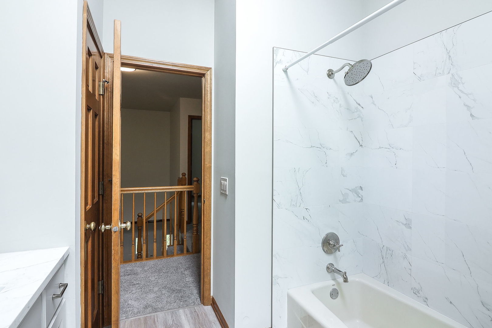 property viewer photo 25