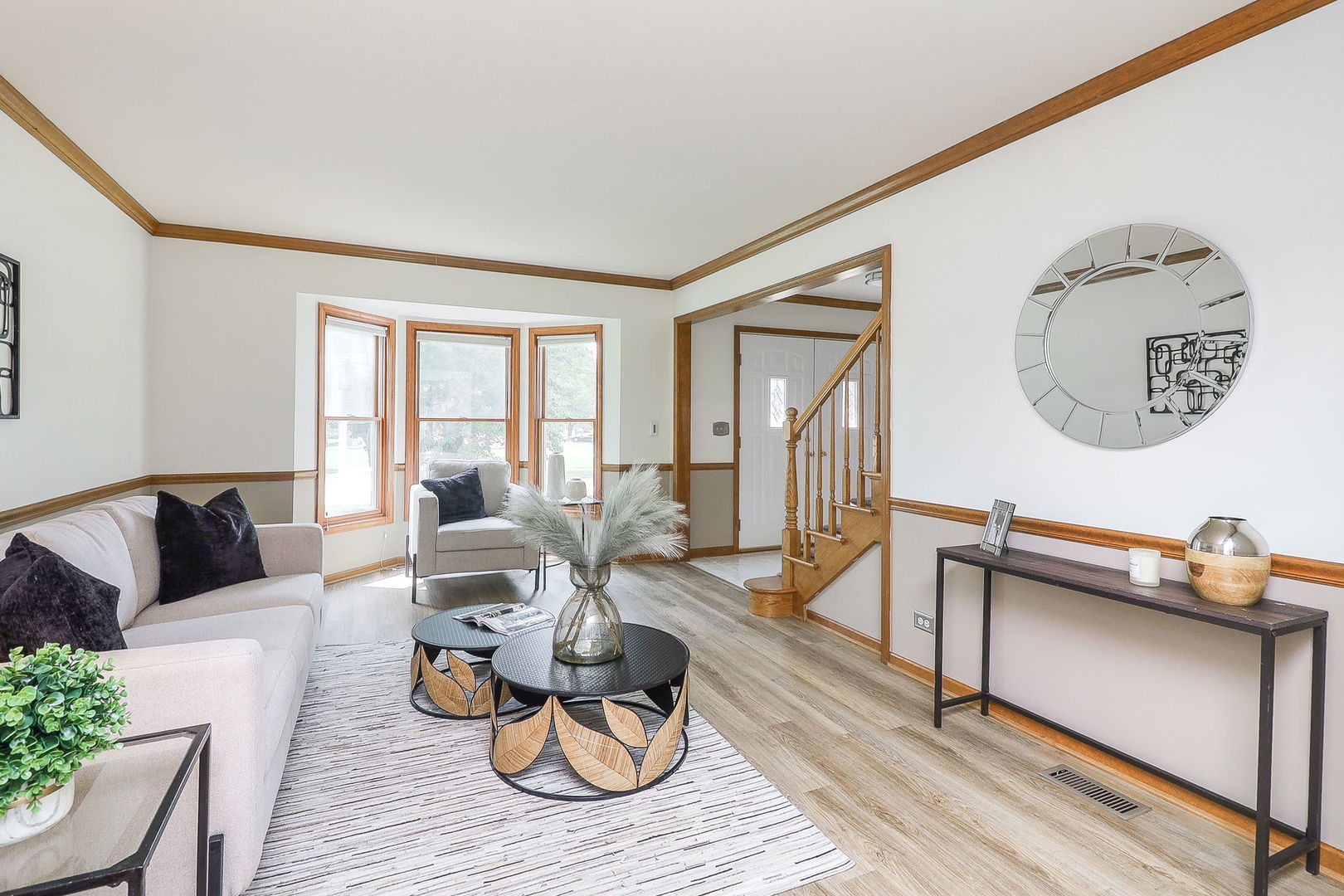 property viewer photo 3
