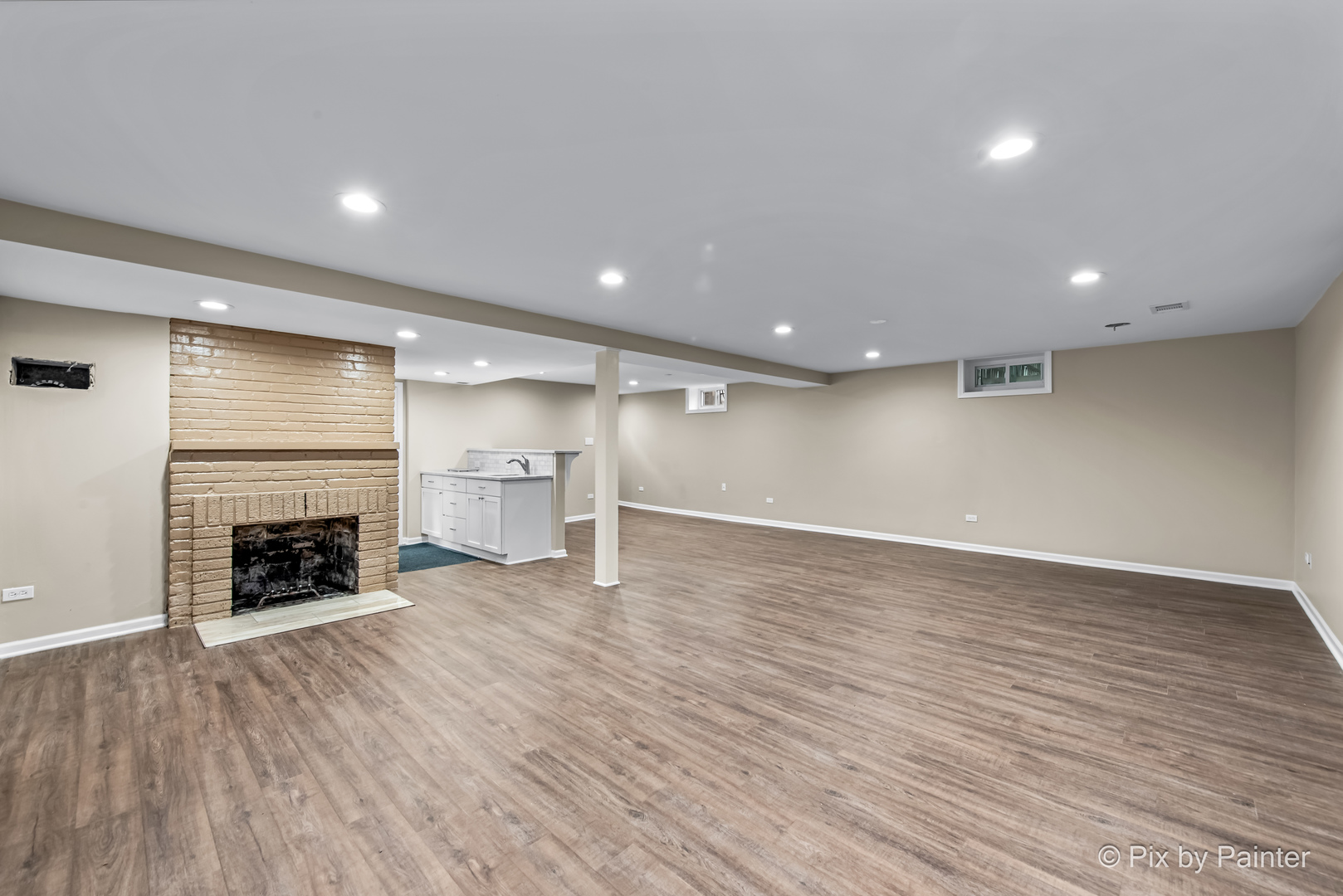 property viewer photo 23