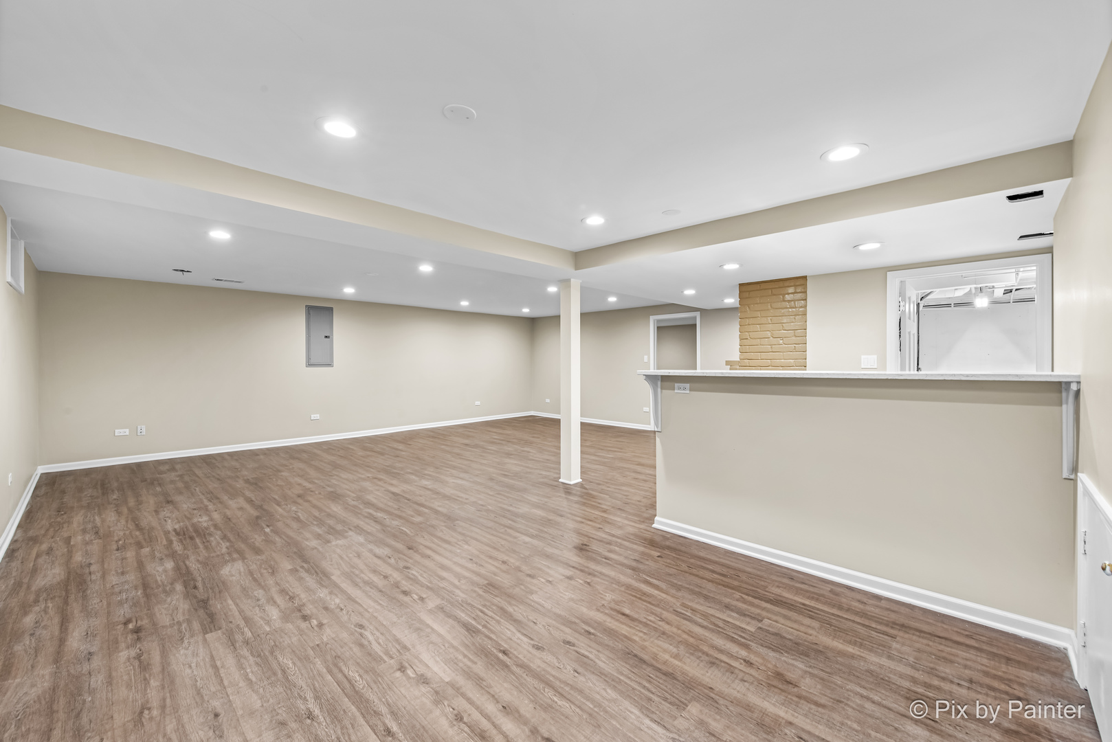 property viewer photo 24