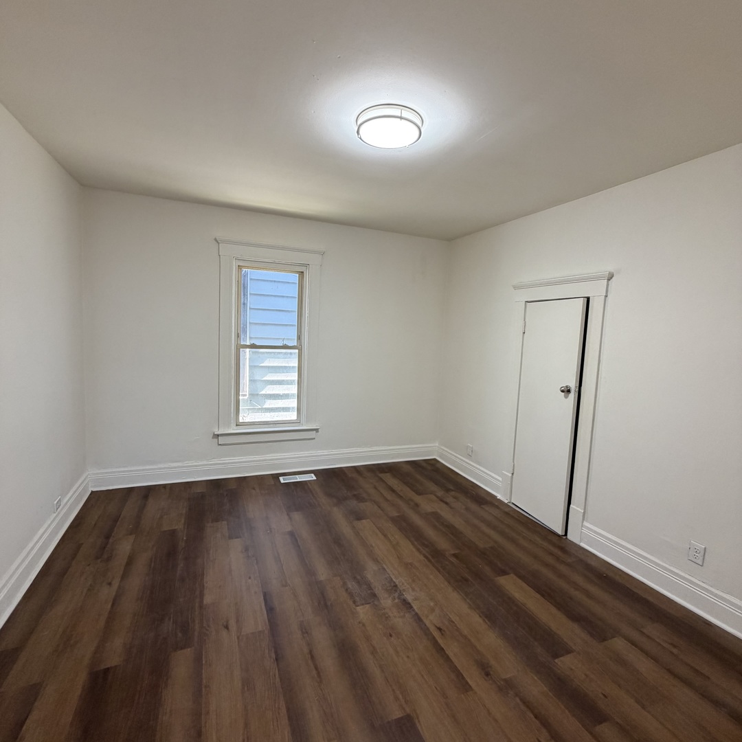 property viewer photo 10