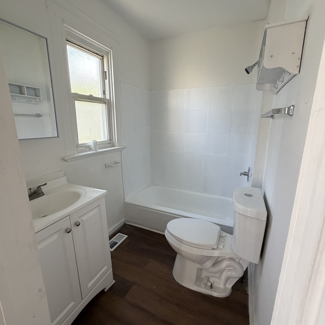 property viewer photo 11