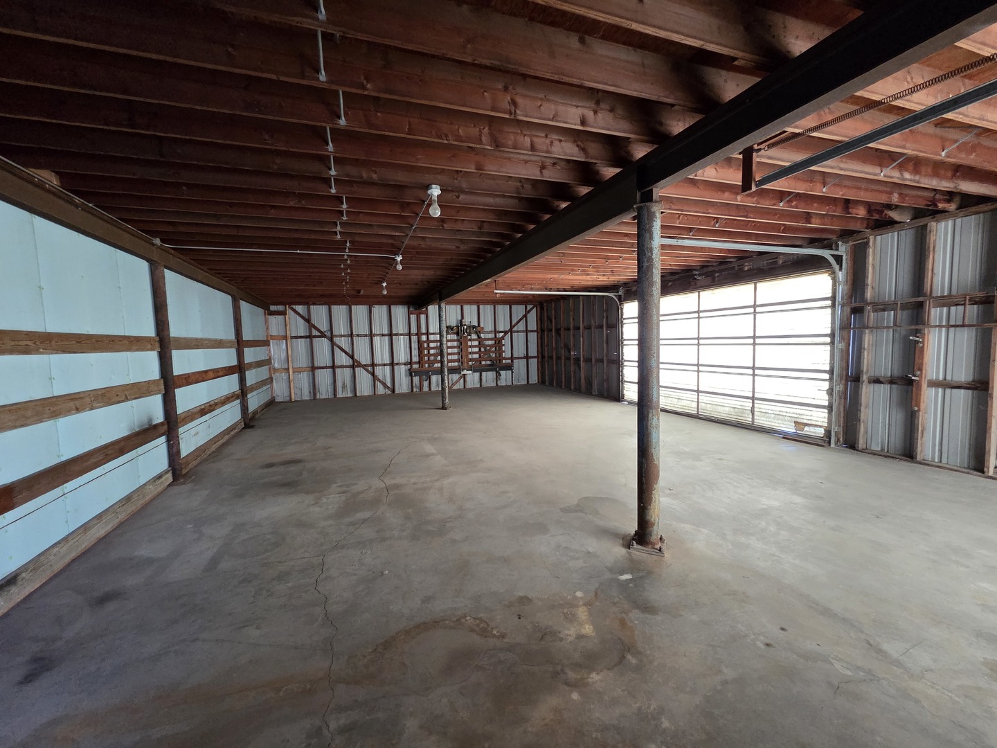 main property photo 10