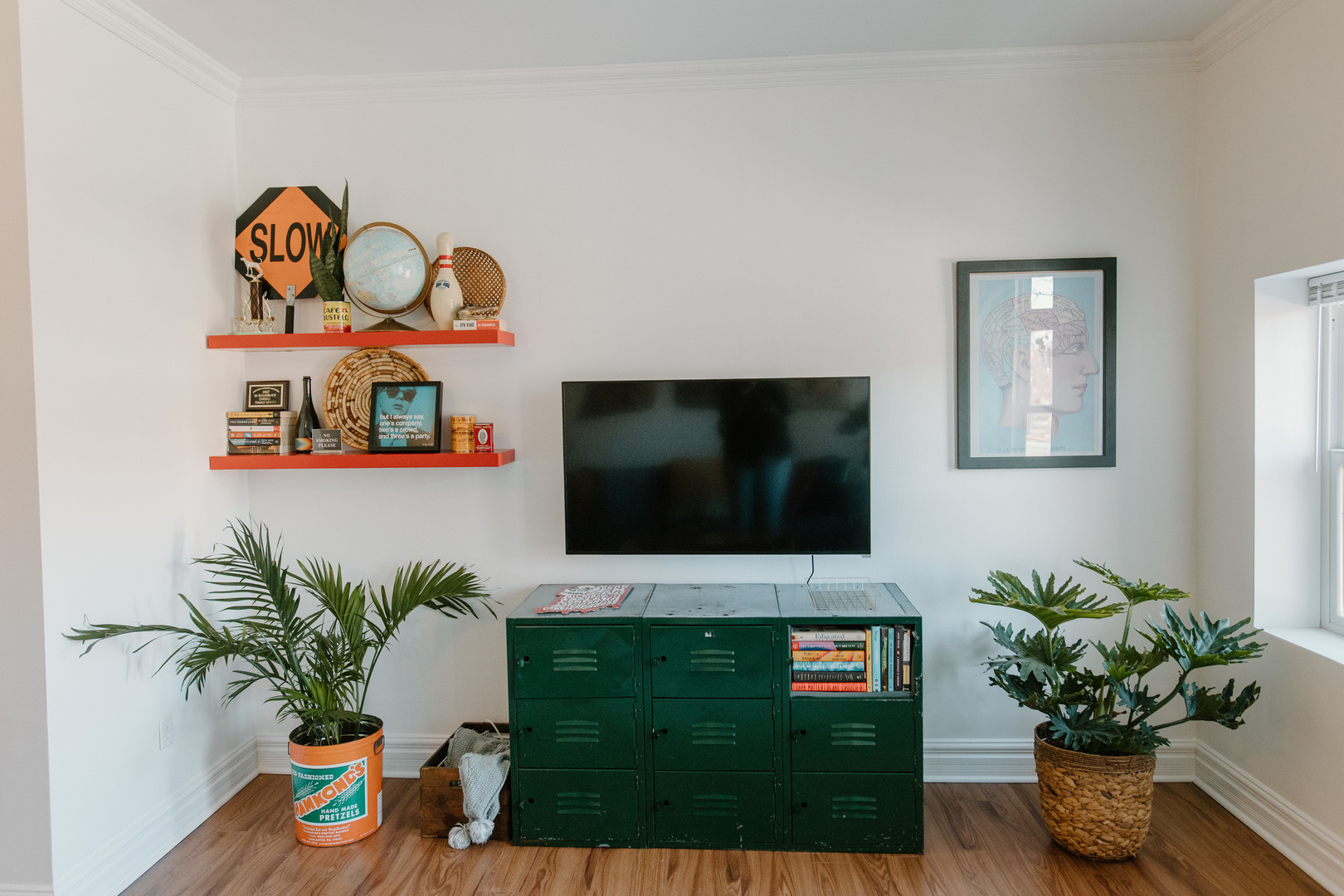 main property photo 30