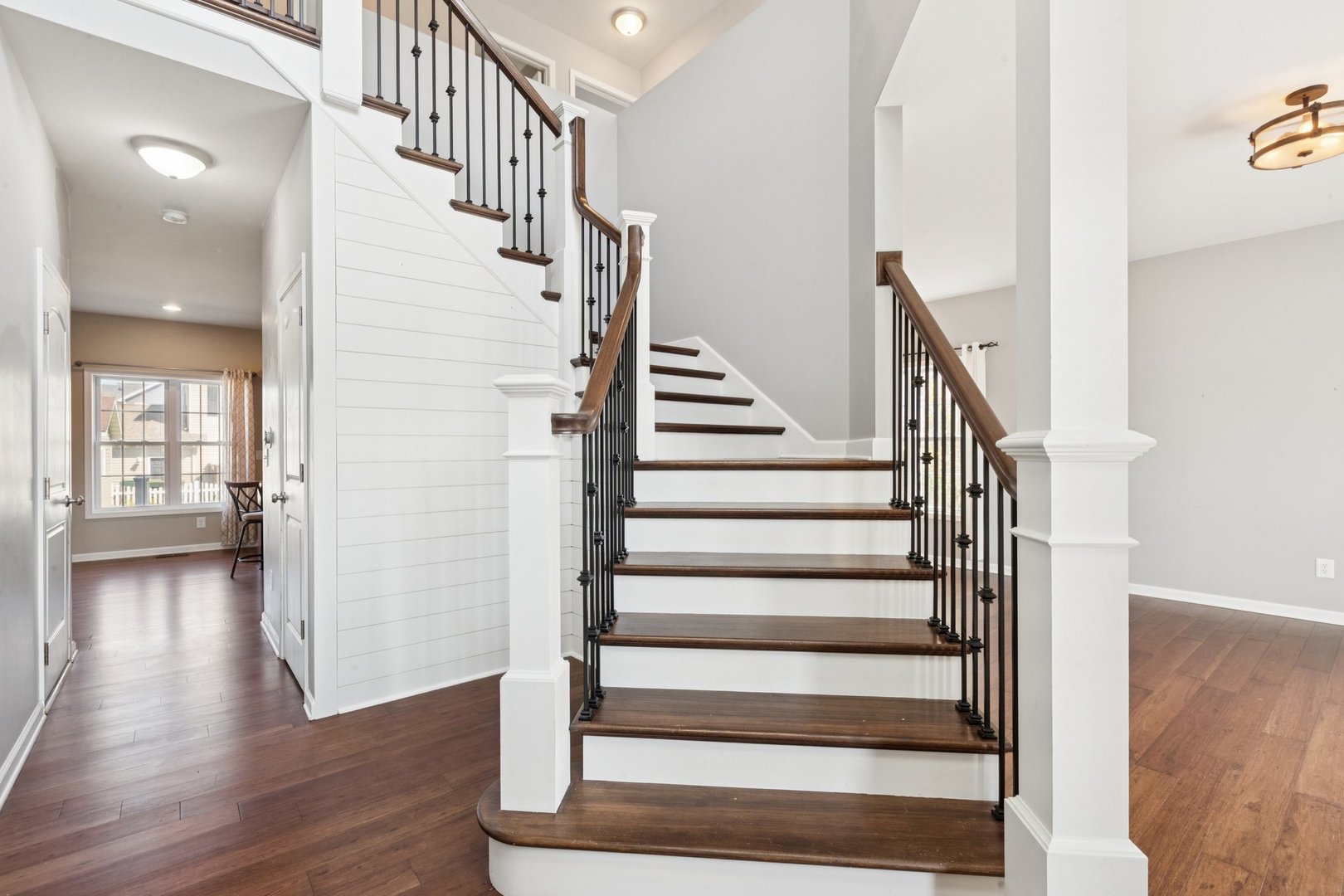 property viewer photo 4
