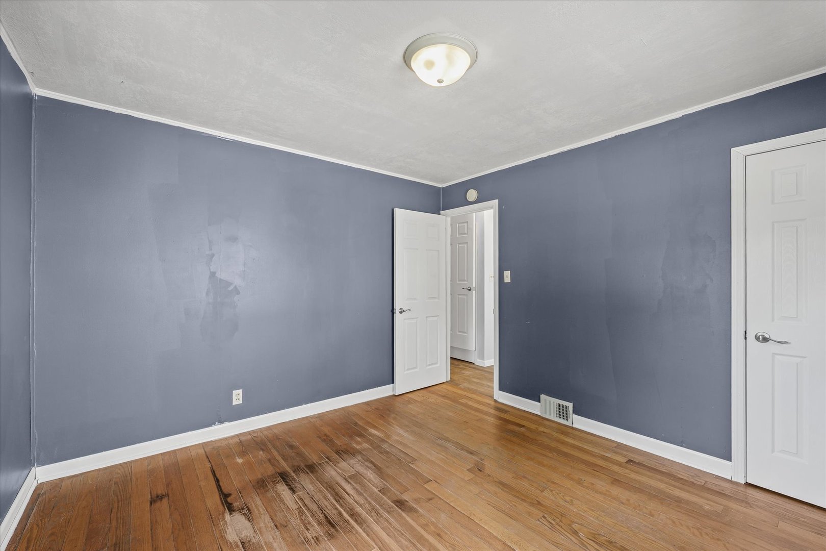 property viewer photo 18