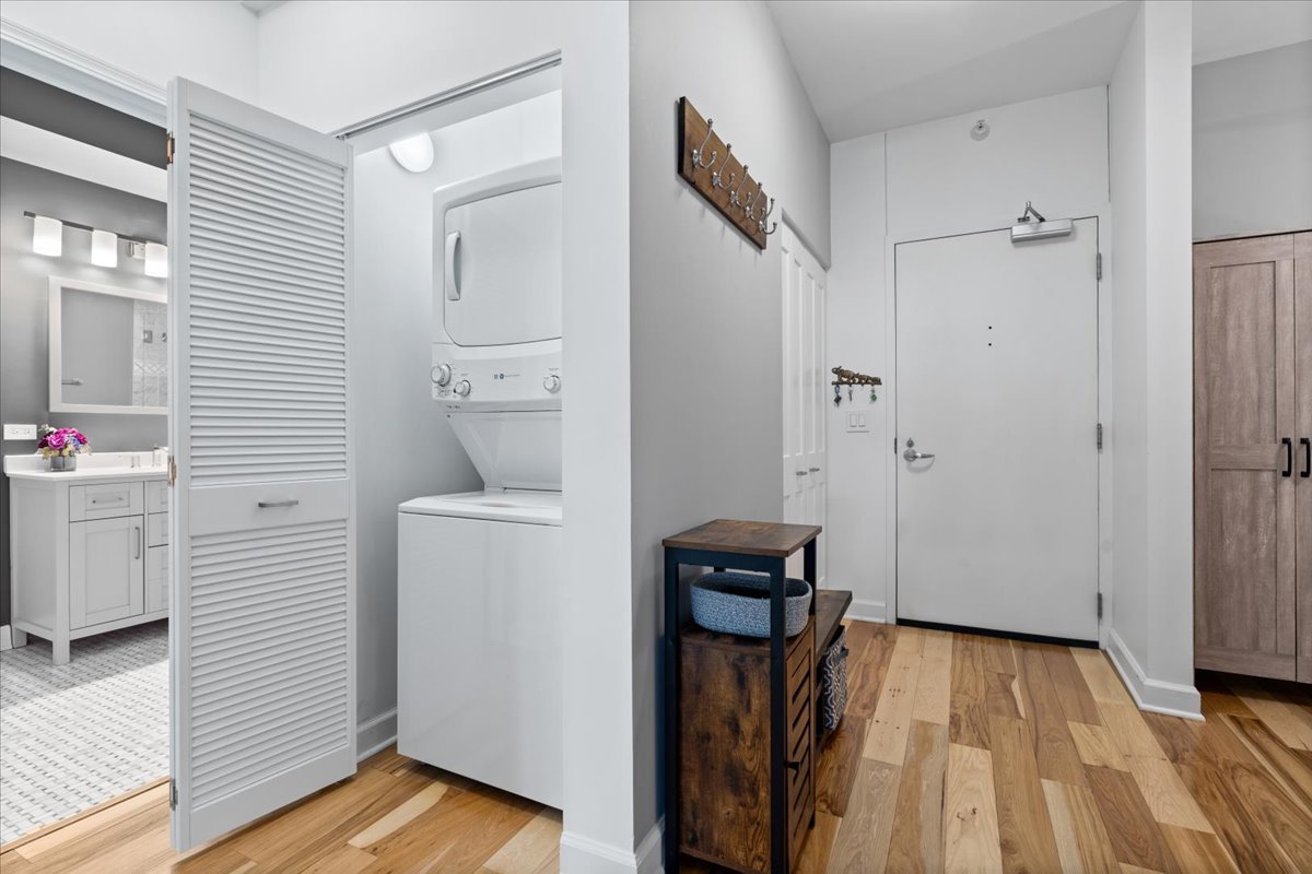 property viewer photo 13