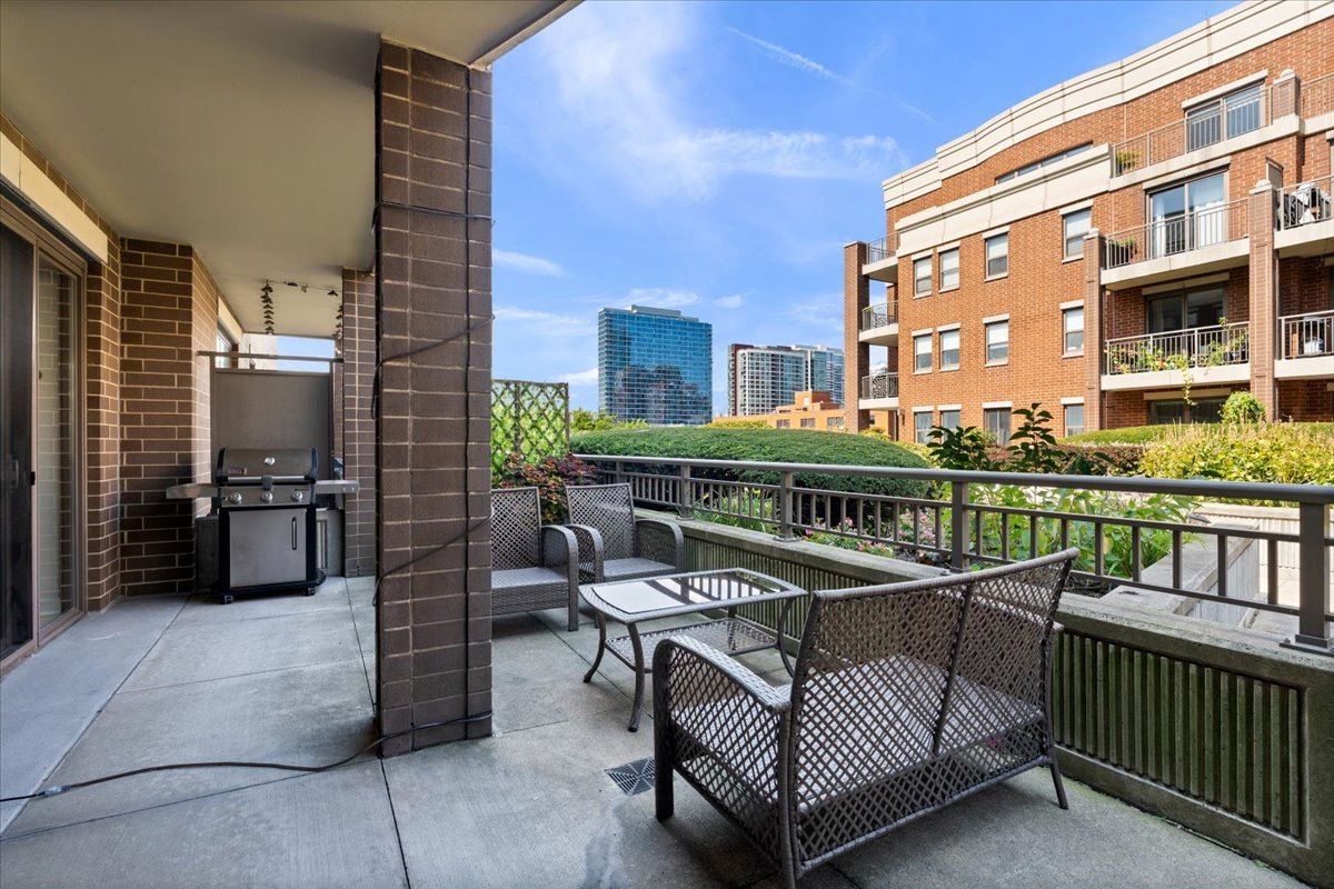property viewer photo 15