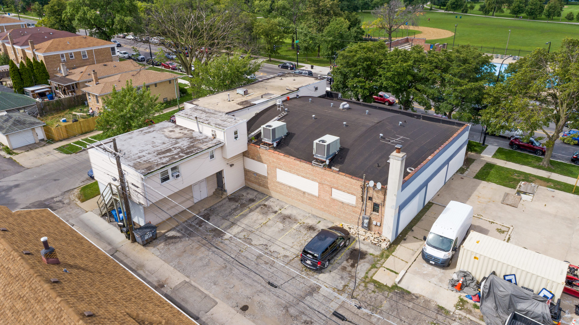 main property photo 35
