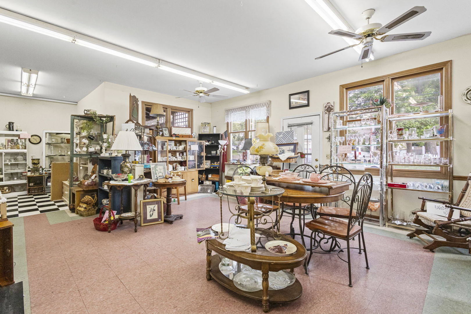 main property photo 20
