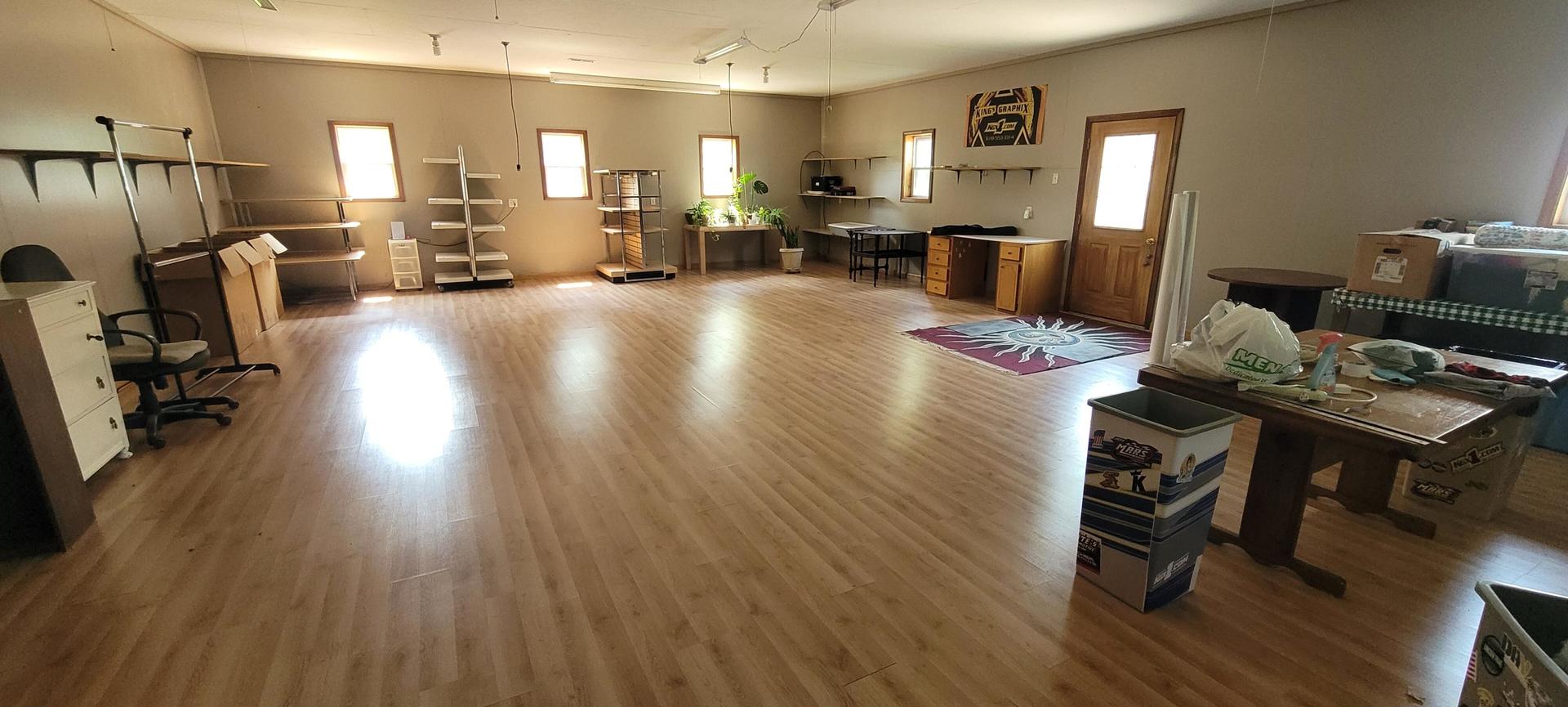 main property photo 16